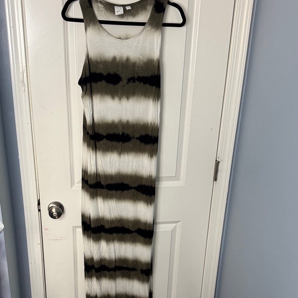 NYC Monochrome Striped Maxi Dress